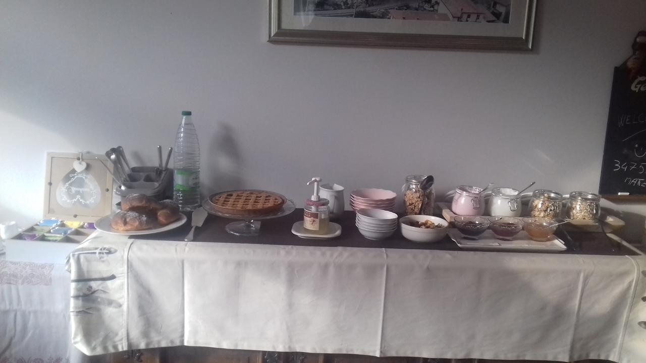 Adrara San Rocco B&B Il Santo Pellegrino المظهر الخارجي الصورة